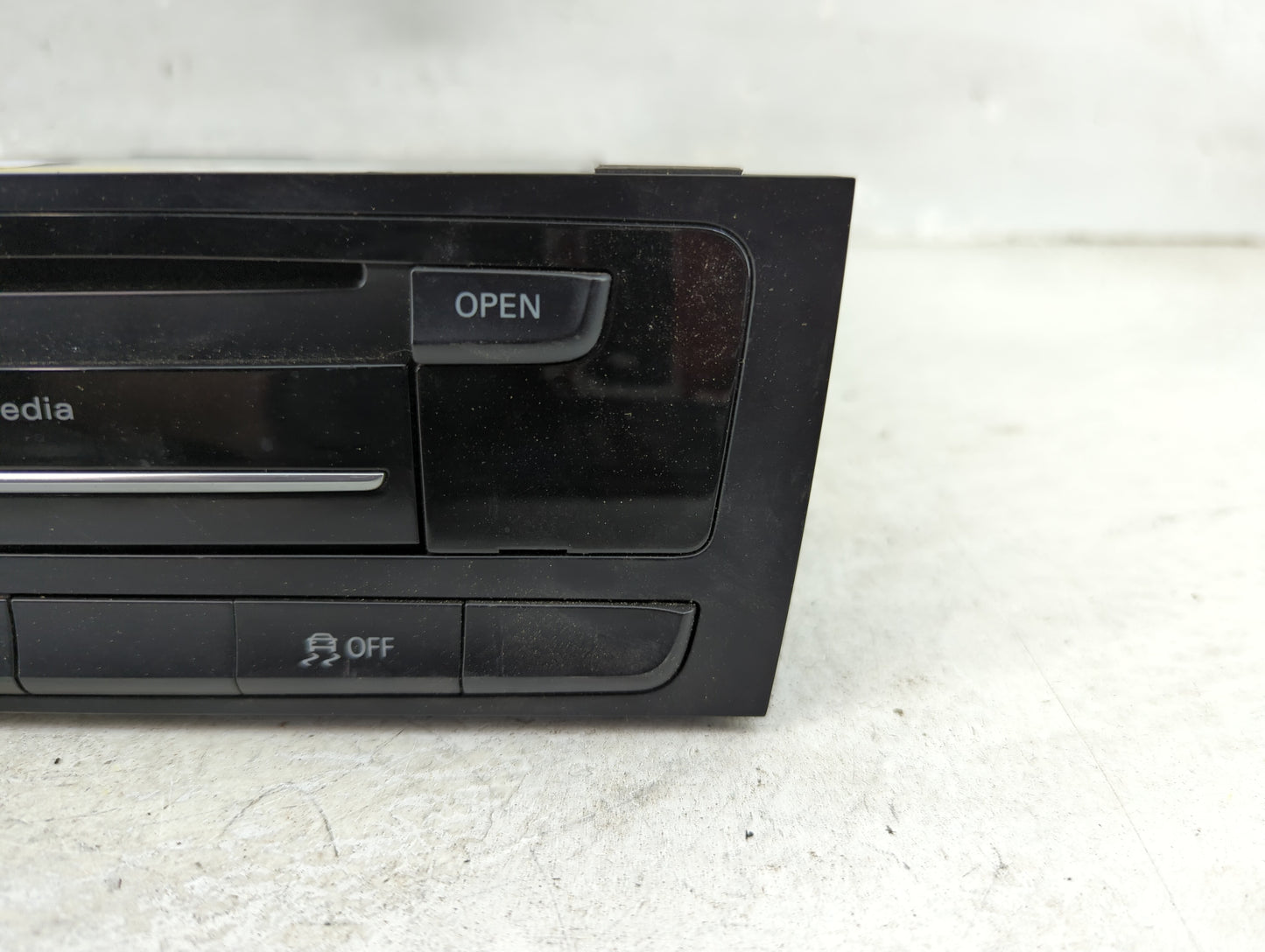 2014-2016 Audi S4 Radio AM FM Cd Player Receiver Replacement P/N:005WWDA0303 Fits Fits 2011 2012 2013 2014 2015 2016 2017 OE