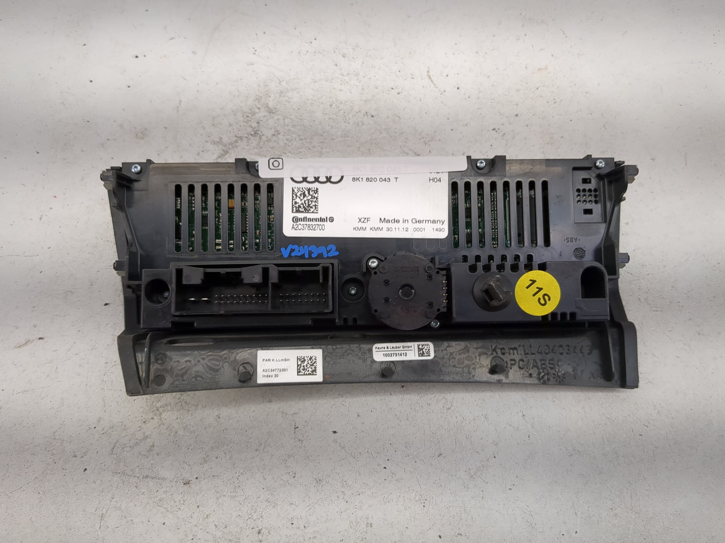 2013-2016 Audi S4 Climate Control Module Temperature AC/Heater Replacement P/N:8K1820043T A2C37832700 Fits OEM Used Auto Par