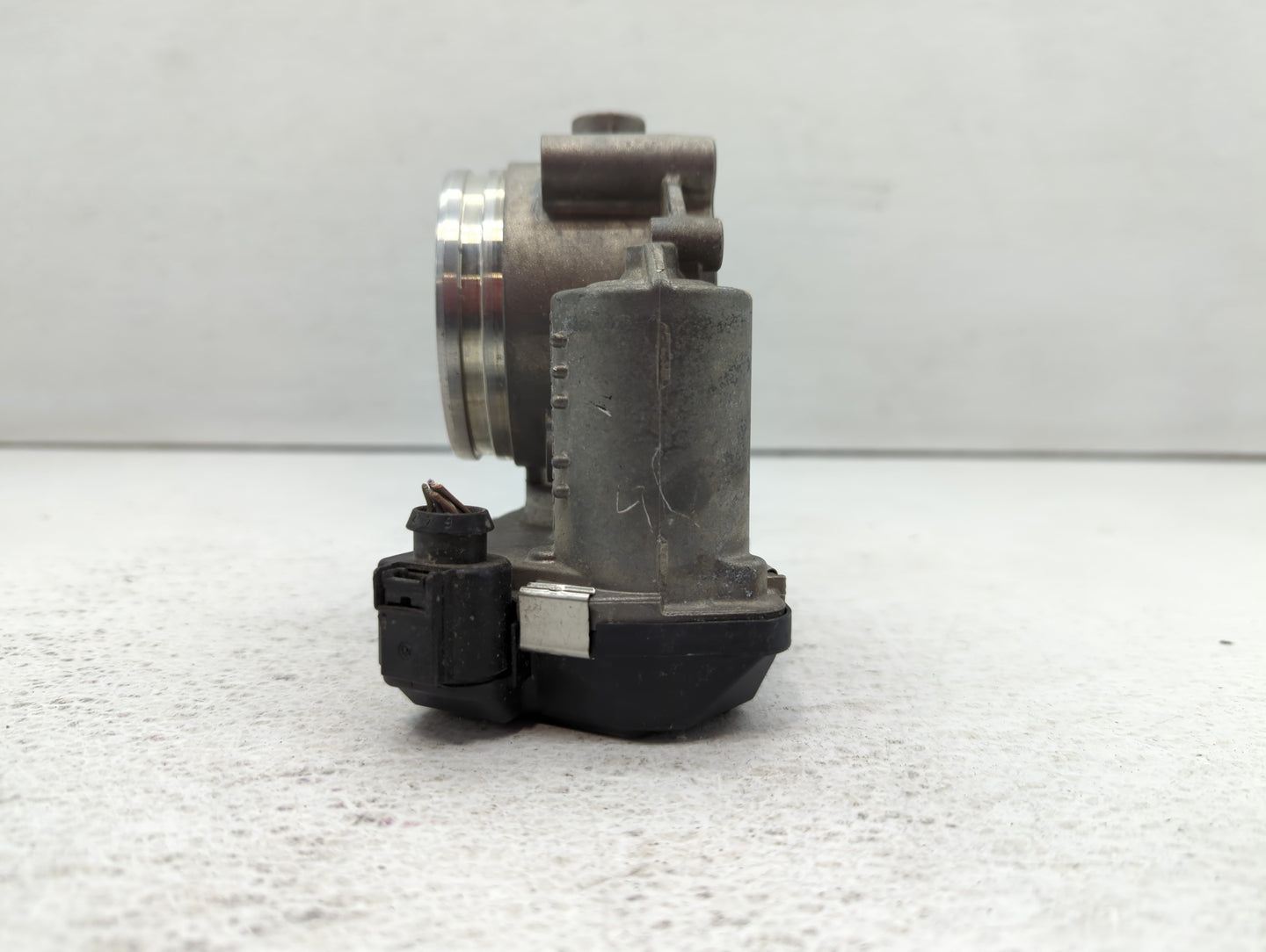 2010-2016 Audi S4 Throttle Body P/N:06E 133 062 G Fits Fits 2008 2009 2010 2011 2012 2013 2014 2015 2016 2017 2018 2019 OEM 