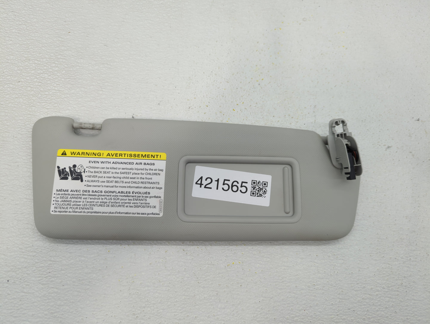 2012-2013 Audi S5 Sun Visor Shade Replacement Passenger Right Mirror Fits Fits 2012 2013 OEM Used Auto Parts - Oemusedautopa
