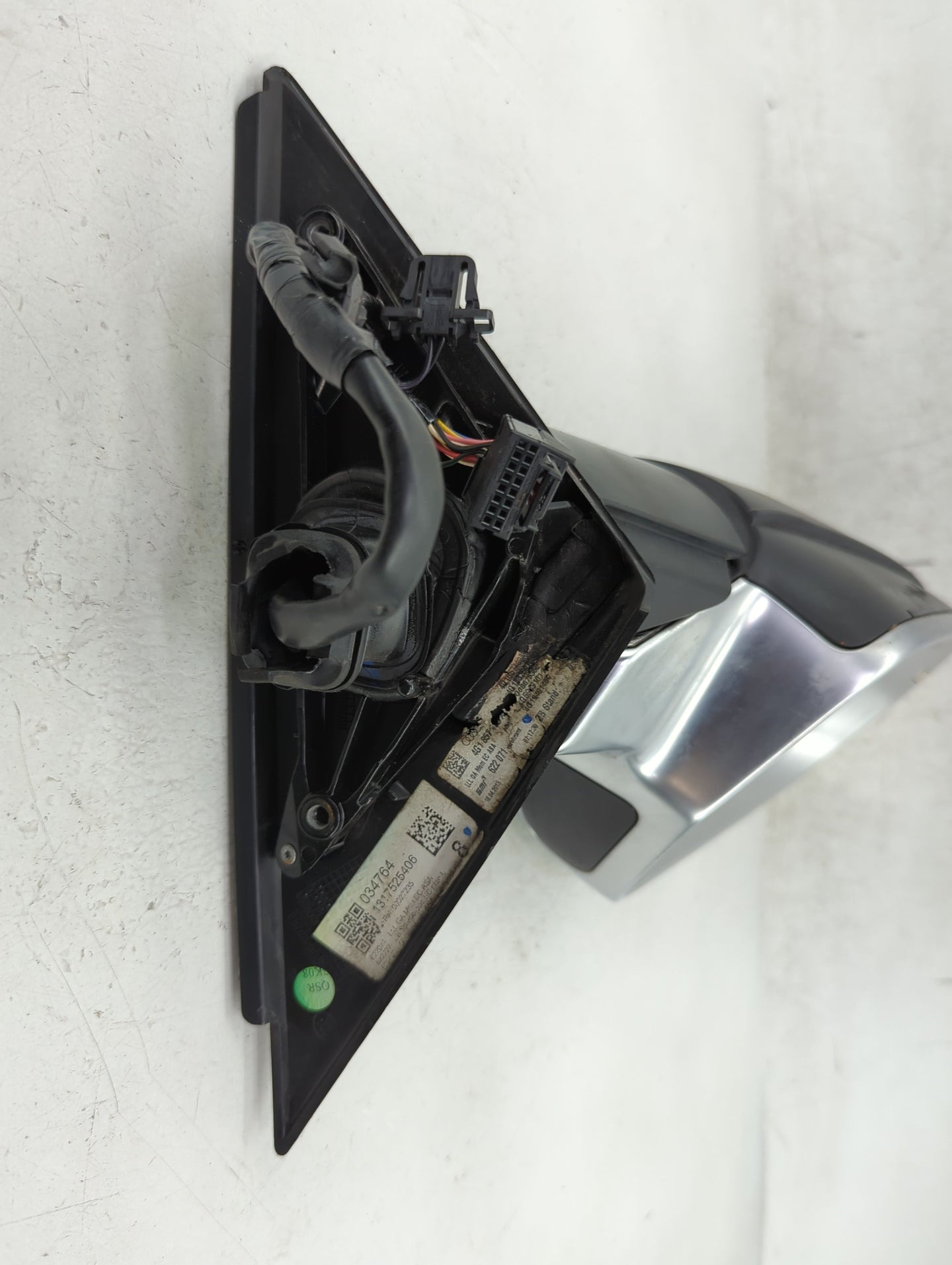 2013 Audi S6 Driver Side View Mirror - Left Door Mirror OEM Used - Oemusedautoparts1.com
