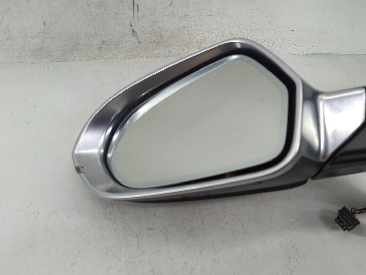 2013 Audi S6 Driver Side View Mirror - Left Door Mirror OEM Used - Oemusedautoparts1.com
