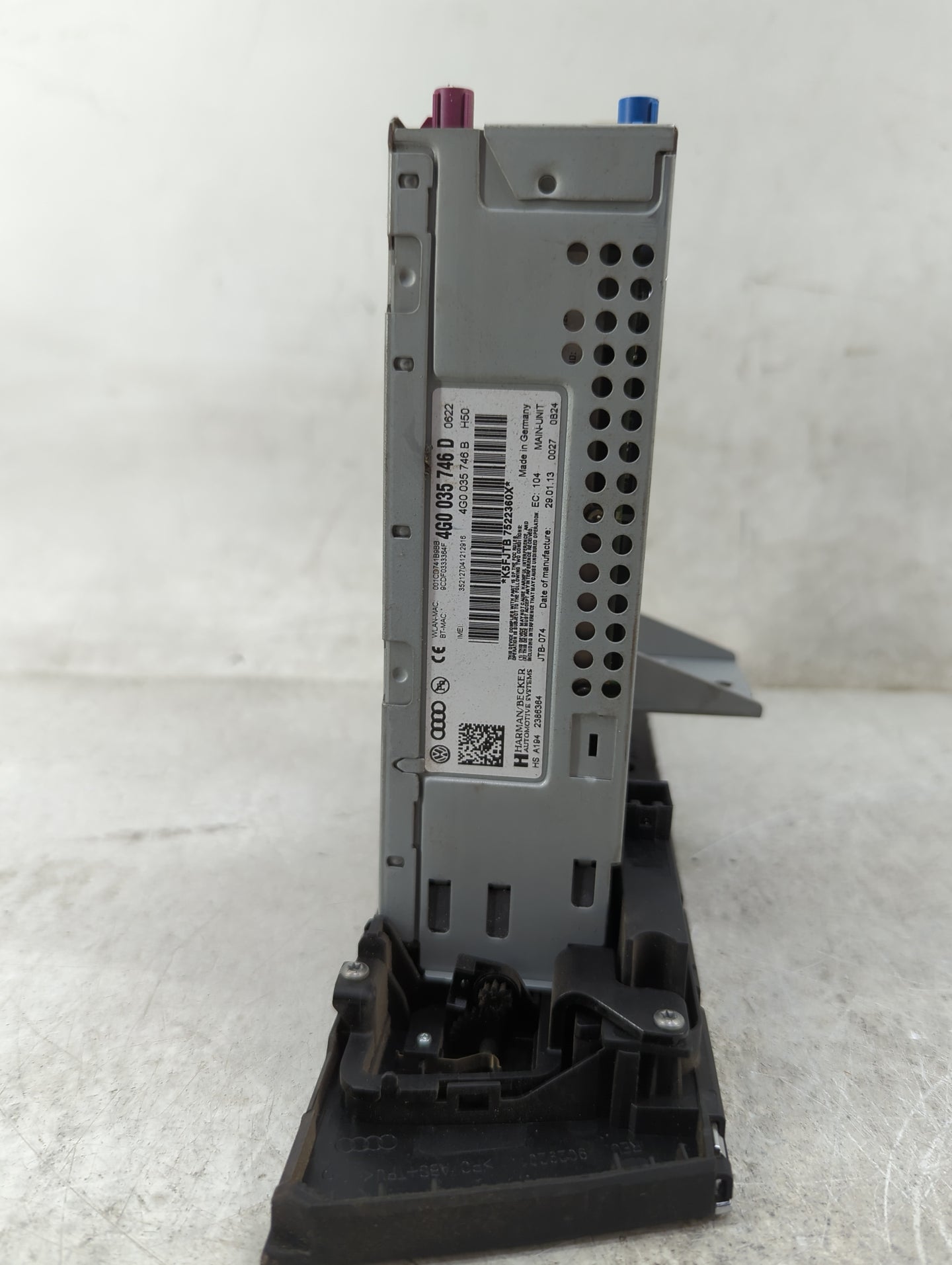 2013-2015 Audi S7 Radio AM FM Cd Player Receiver Replacement P/N:4G0035746D 4G0035746B Fits Fits 2012 2013 2014 2015 OEM Use