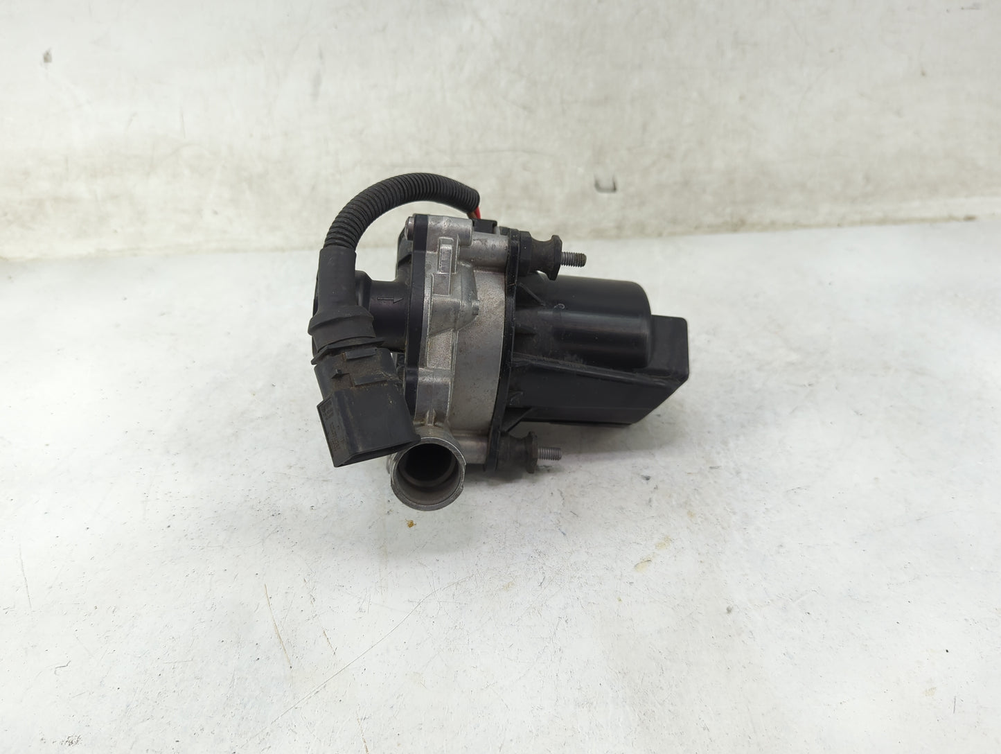2013 Audi S7 Air Injection Pump Smog - Oemusedautoparts1.com