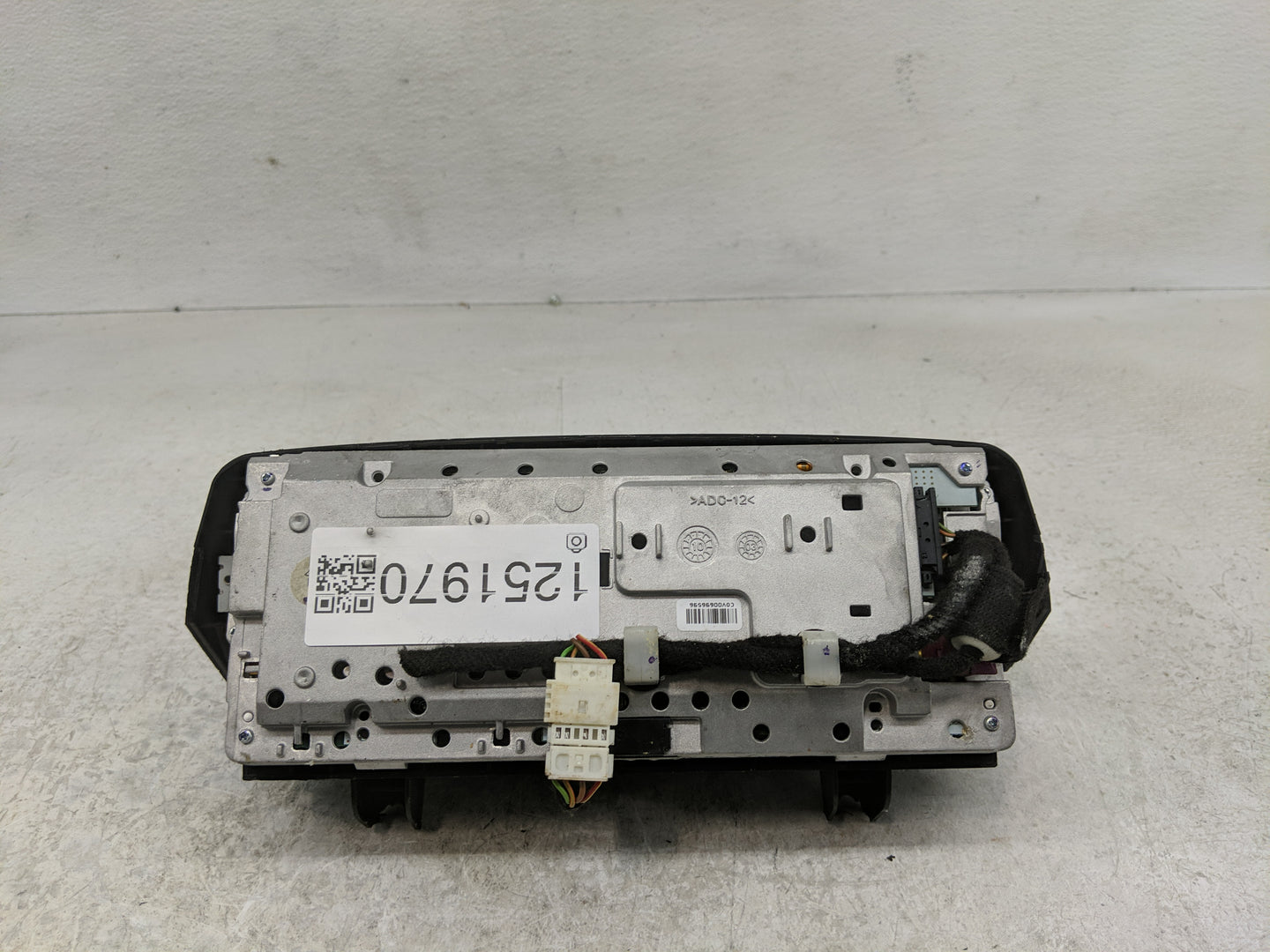 2010-2013 Bmw 128i Information Display Screen - Oemusedautoparts1.com