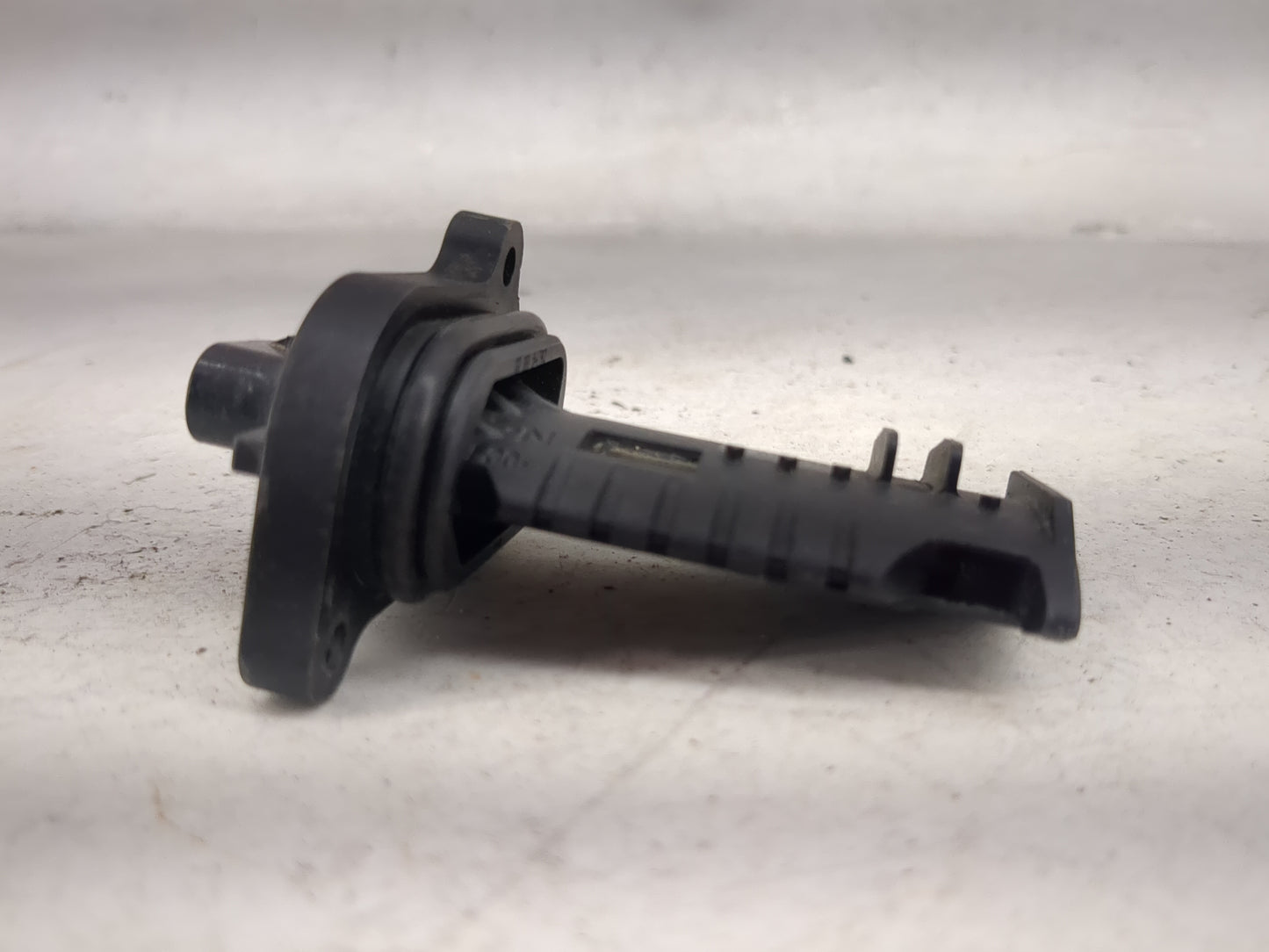 Bmw 320 Mass Air Flow Meter Maf 1487607 - Oemusedautoparts1.com