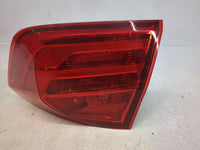 2013 Bmw 320 Passenger Right Side Deck Lid Mounted Tail Light - Oemusedautoparts1.com