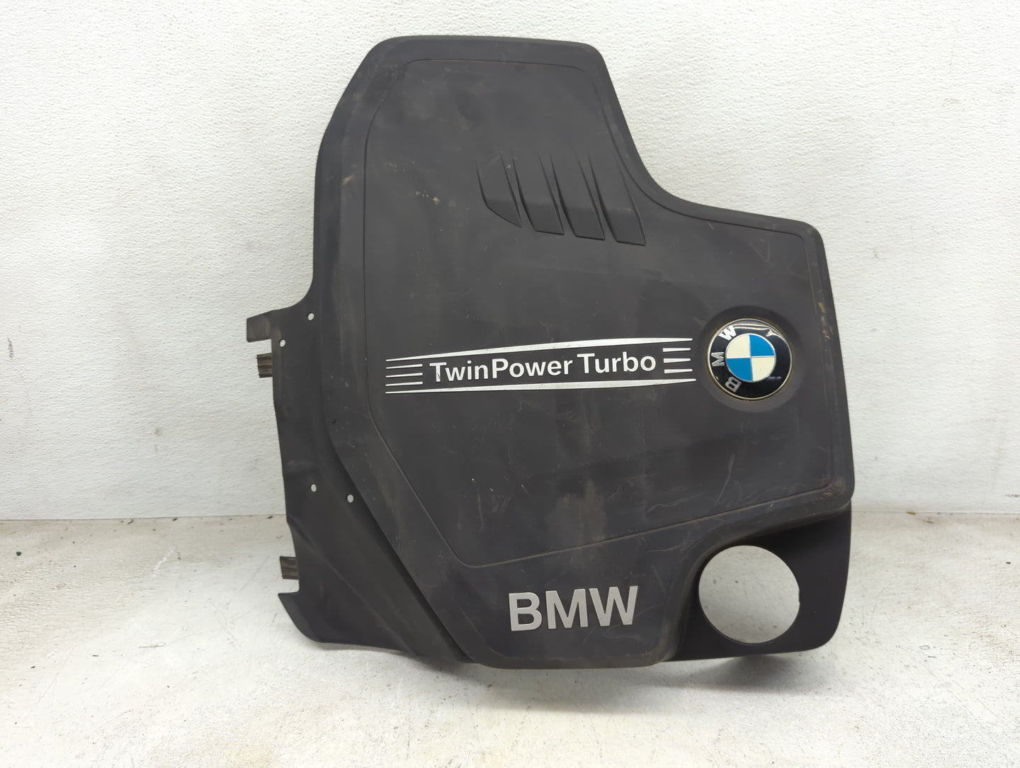 2013 Bmw 320i Engine Cover - Oemusedautoparts1.com