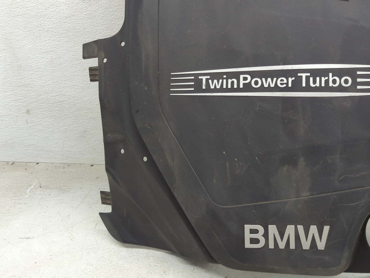 2013 Bmw 320i Engine Cover - Oemusedautoparts1.com