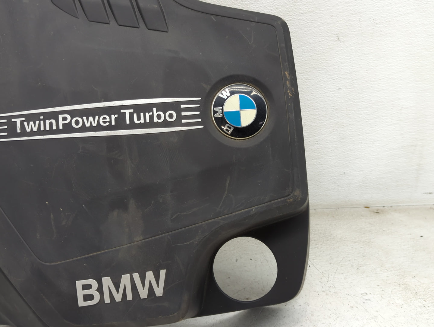 2013 Bmw 320i Engine Cover - Oemusedautoparts1.com