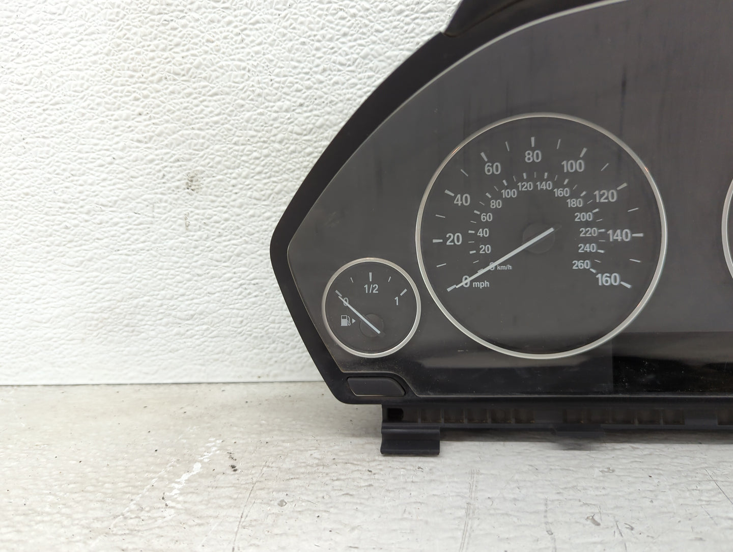 2013-2018 Bmw 320i Instrument Cluster Speedometer Gauges P/N:9 232 894 Miles: Fits OEM Used Auto Parts - Oemusedautoparts1.c