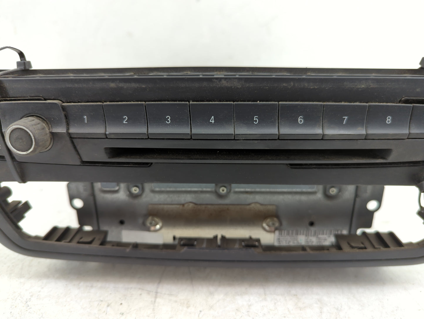 2012-2013 Bmw 320i Radio AM FM Cd Player Receiver Replacement P/N:9 321 499 01 Fits Fits 2012 2013 OEM Used Auto Parts - Oem