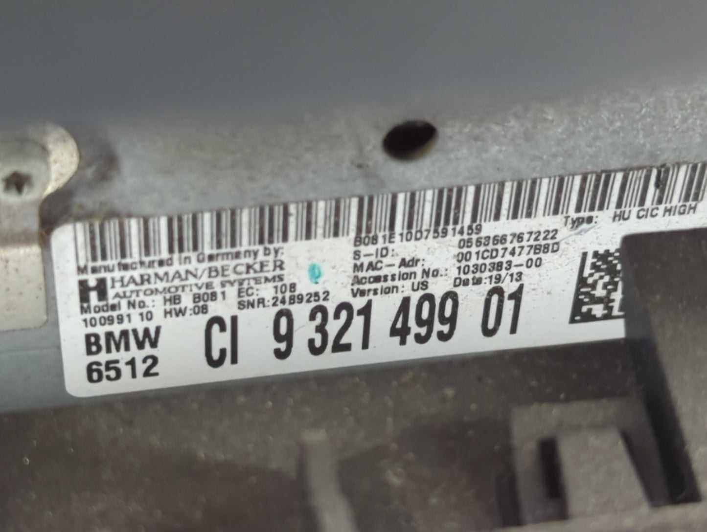 2012-2013 Bmw 320i Radio AM FM Cd Player Receiver Replacement P/N:9 321 499 01 Fits Fits 2012 2013 OEM Used Auto Parts - Oem
