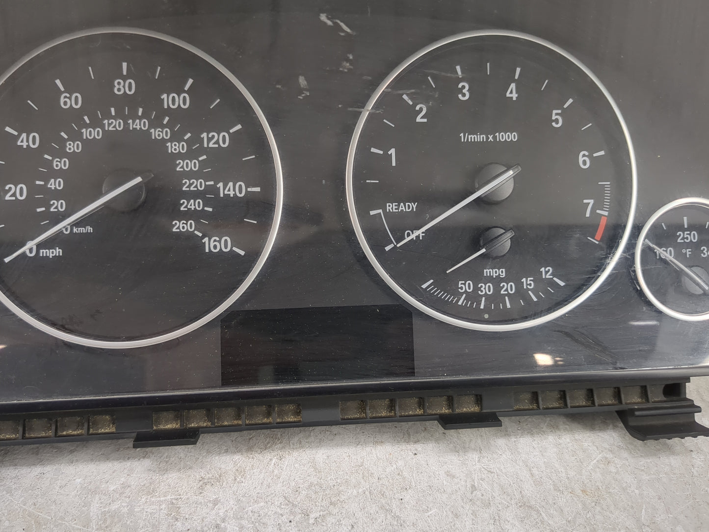 2013-2014 Bmw 320i Instrument Cluster Speedometer Gauges P/N:9 232 894 Miles: Fits Fits 2012 2013 2014 2015 2016 OEM Used Au