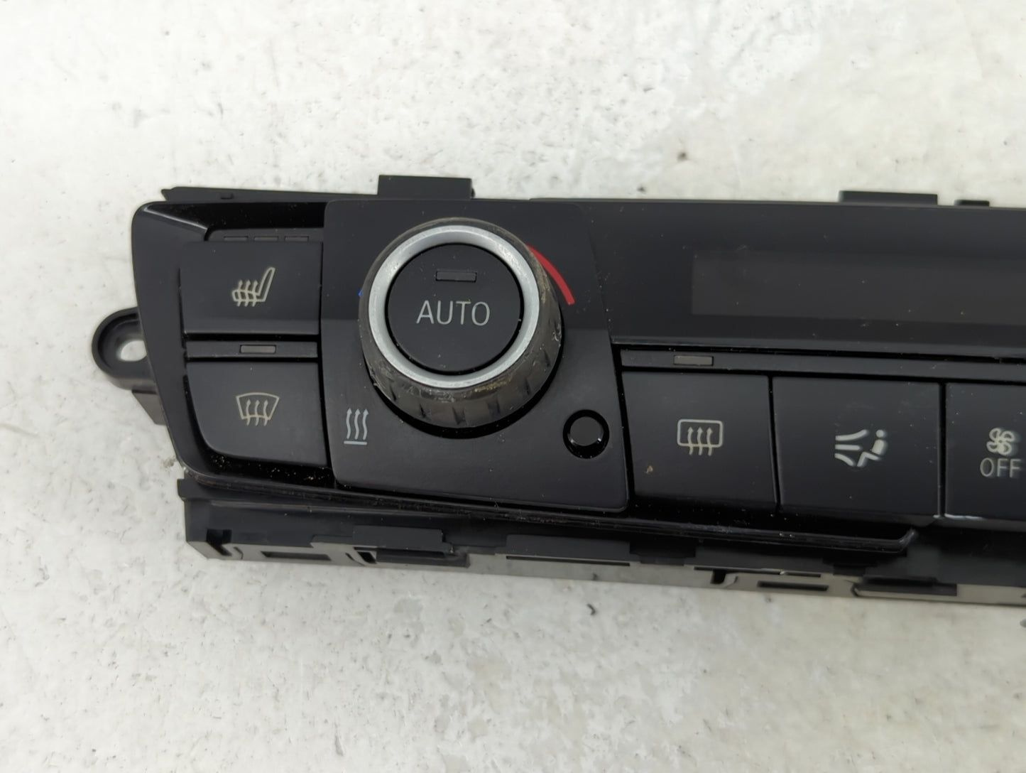 2012-2014 Bmw 320i Climate Control Module Temperature AC/Heater Replacement Fits Fits 2012 2013 2014 OEM Used Auto Parts - O