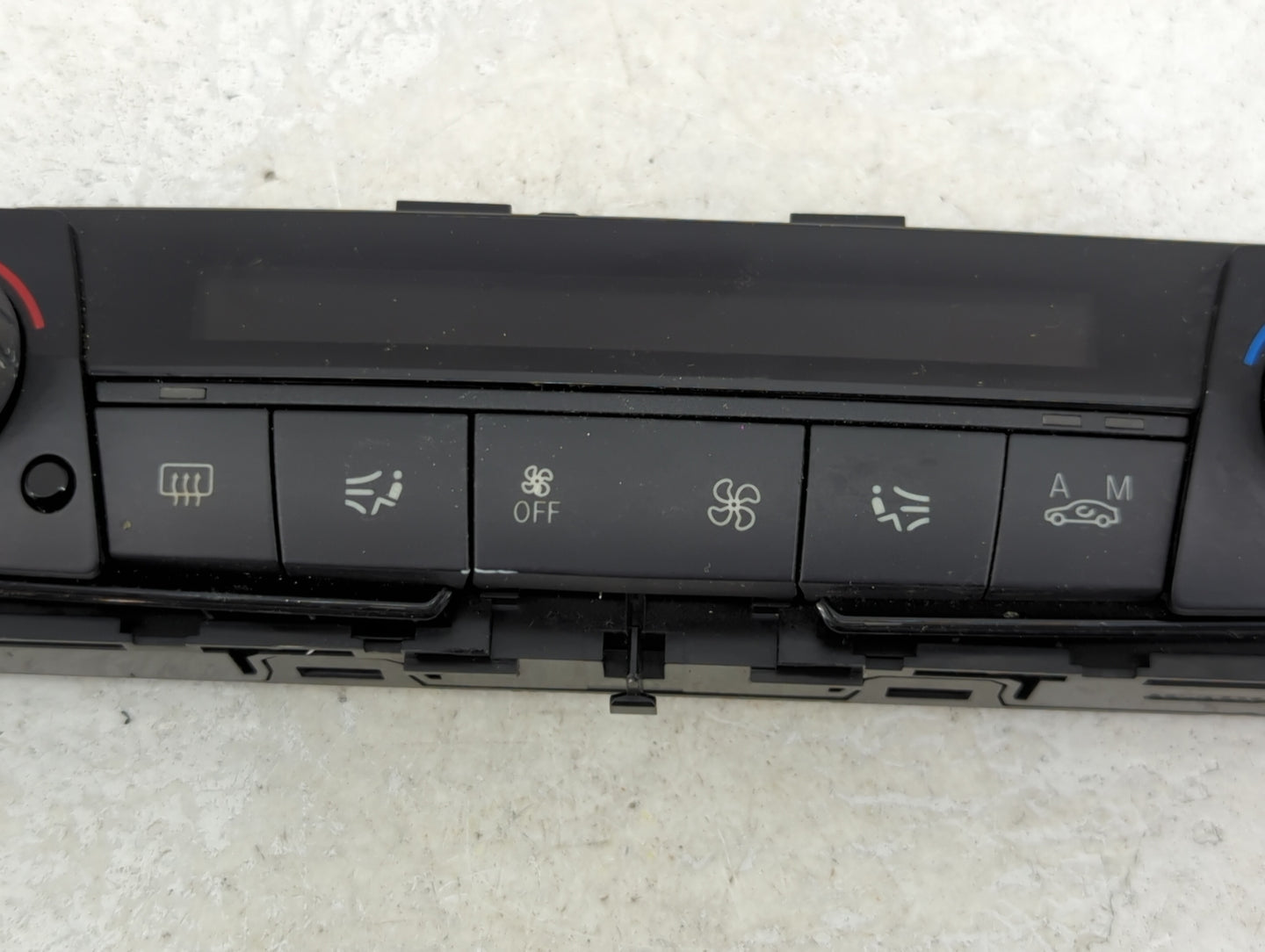 2012-2014 Bmw 320i Climate Control Module Temperature AC/Heater Replacement Fits Fits 2012 2013 2014 OEM Used Auto Parts - O