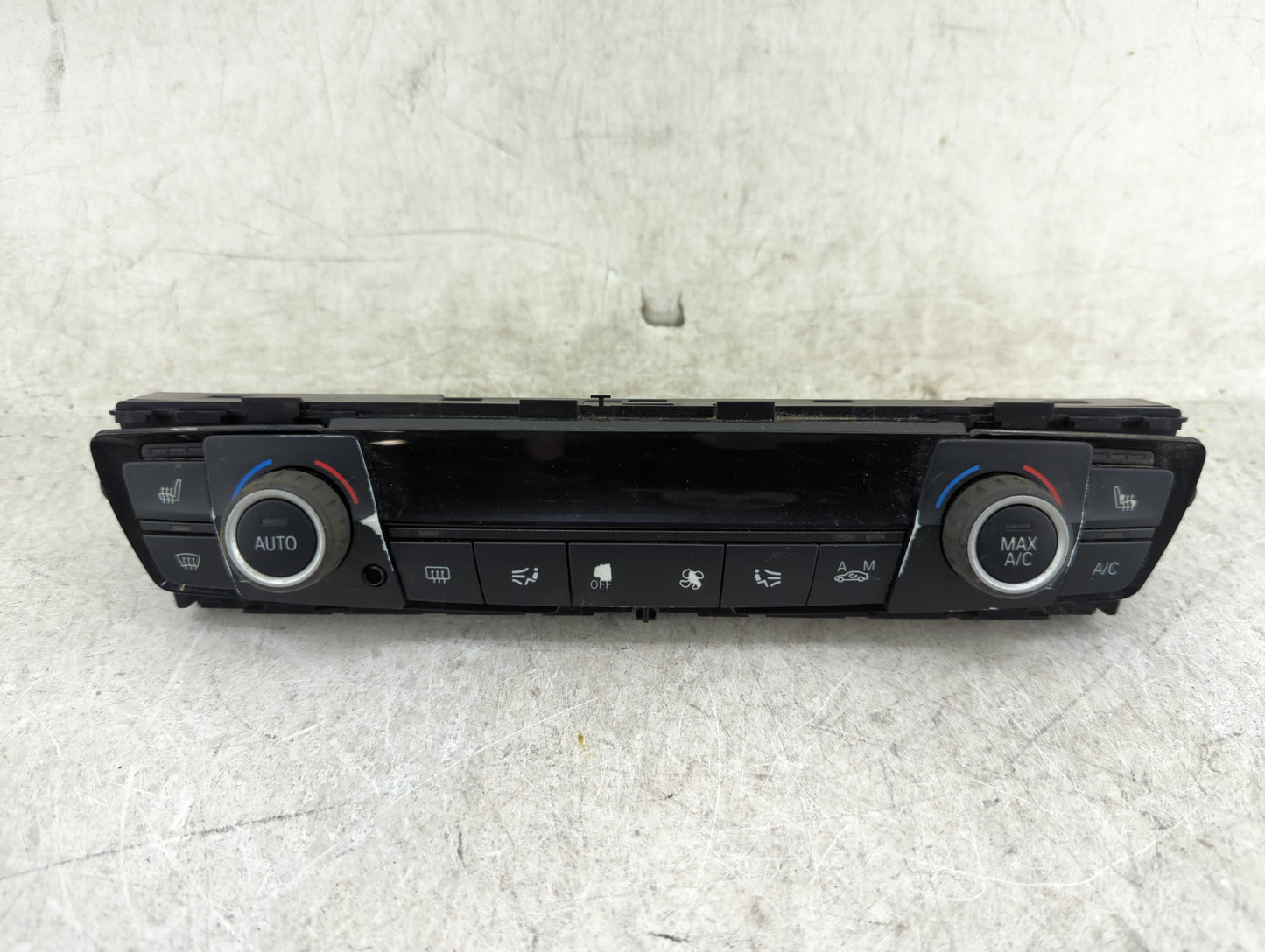 2012-2014 Bmw 320i Climate Control Module Temperature AC/Heater Replacement Fits Fits 2012 2013 2014 OEM Used Auto Parts - O