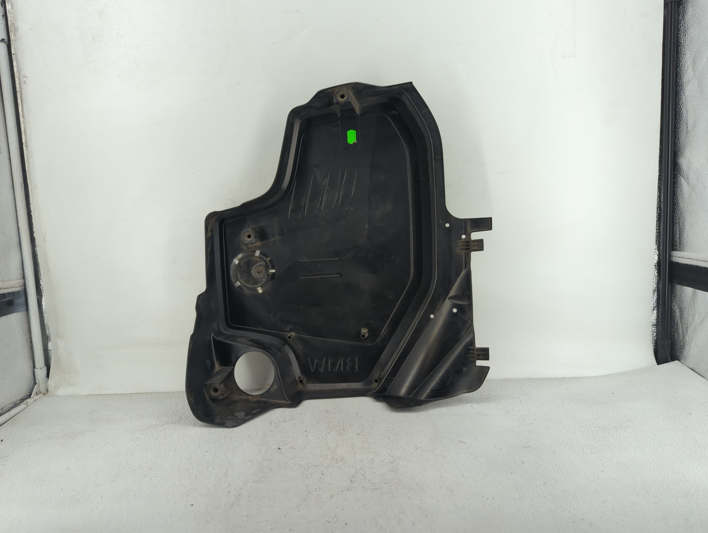 2013 Bmw 320i Engine Cover - Oemusedautoparts1.com
