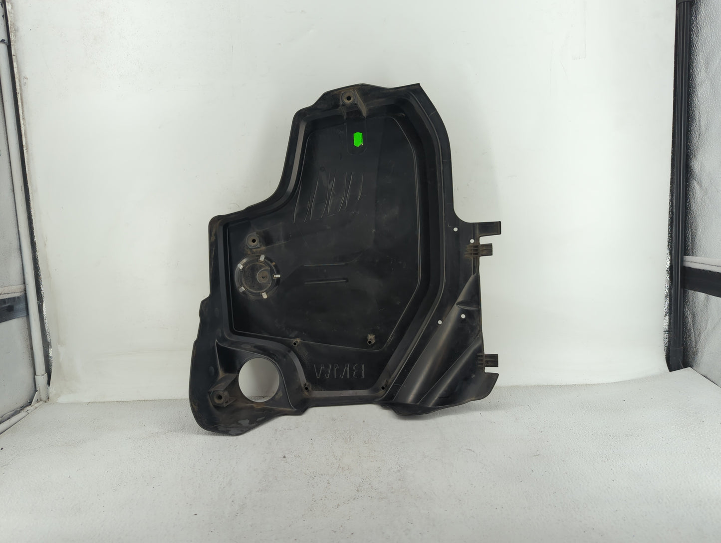 2013 Bmw 320i Engine Cover - Oemusedautoparts1.com