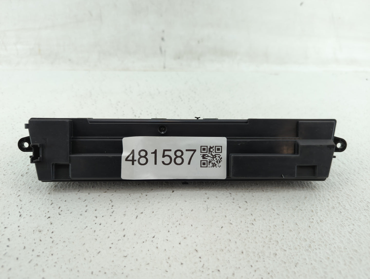 2012-2014 Bmw 320i Climate Control Module Temperature AC/Heater Replacement P/N:6411 9226784-04 6411 9261103-01 Fits OEM Use
