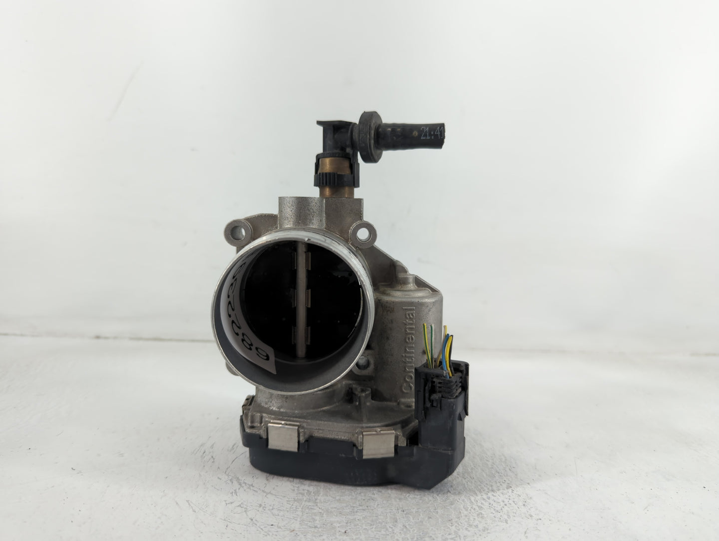 2012-2018 Bmw 320i Throttle Body P/N:1354 7588625-04 A2C83786800 Fits Fits 2012 2013 2014 2015 2016 2017 2018 OEM Used Auto 