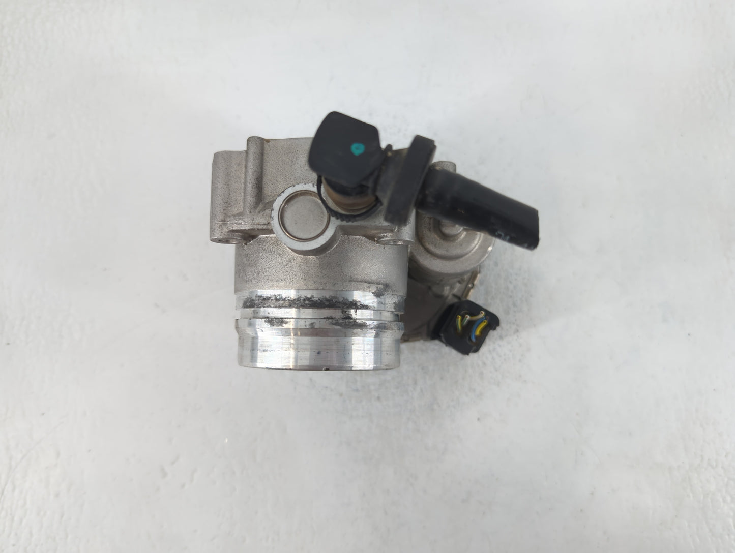 2012-2018 Bmw 320i Throttle Body P/N:1354 7588625-04 A2C83786800 Fits Fits 2012 2013 2014 2015 2016 2017 2018 OEM Used Auto 