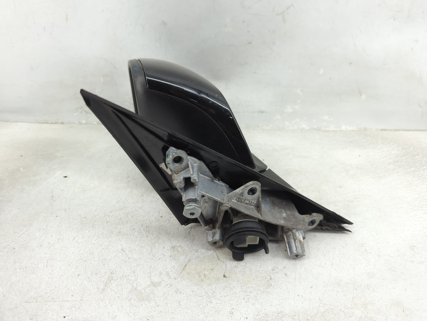 2013-2016 Bmw 328 Driver Side View Mirror - Left Door Mirror OEM Used - Oemusedautoparts1.com