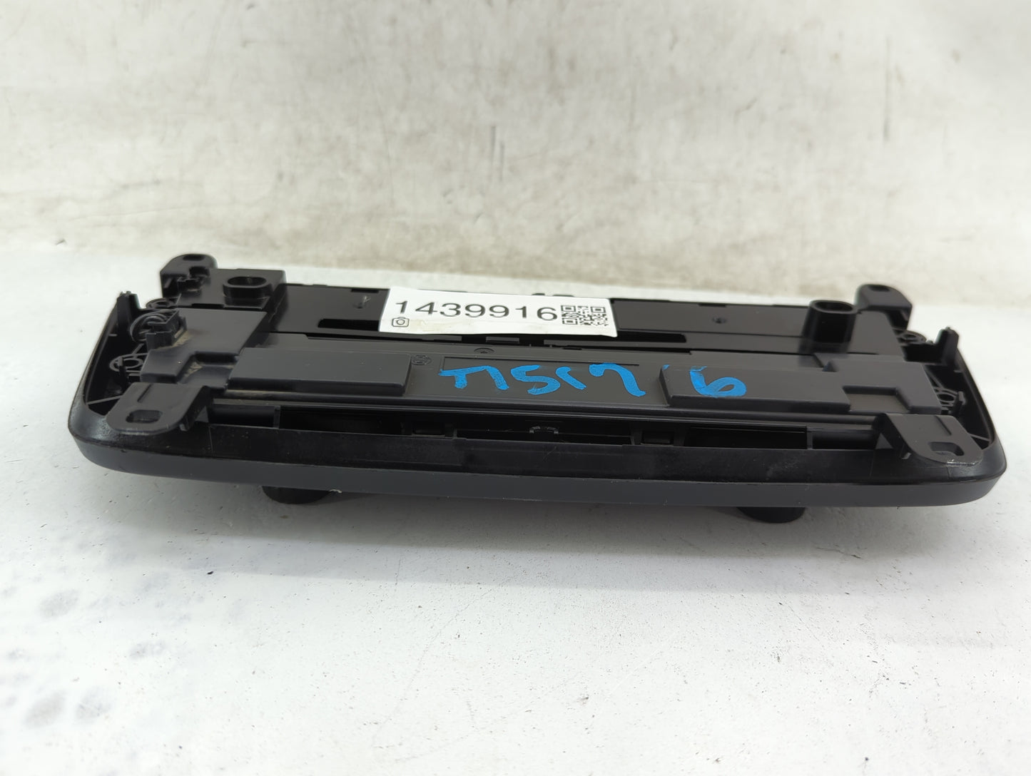 2012-2014 Bmw 328 Climate Control Module Temperature AC/Heater Replacement P/N:9261099-02 61319261099-02 Fits Fits 2012 2013