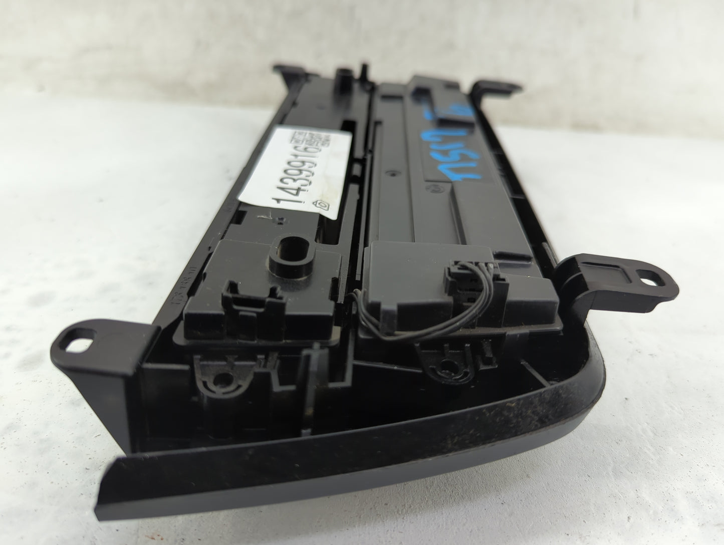 2012-2014 Bmw 328 Climate Control Module Temperature AC/Heater Replacement P/N:9261099-02 61319261099-02 Fits Fits 2012 2013