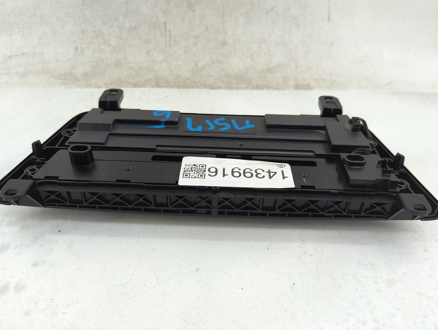 2012-2014 Bmw 328 Climate Control Module Temperature AC/Heater Replacement P/N:9261099-02 61319261099-02 Fits Fits 2012 2013