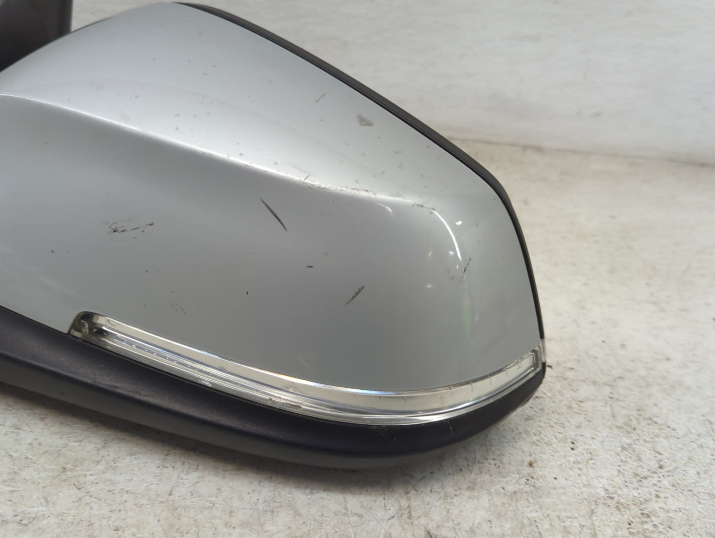 2012-2013 Bmw 328 Driver Side View Mirror - Left Door Mirror OEM Used - Oemusedautoparts1.com