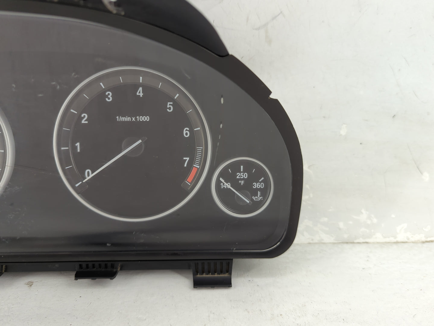 2012-2016 Bmw 328 Instrument Cluster Speedometer Gauges P/N:9285193-01 2358686-04 Fits OEM Used Auto Parts - Oemusedautopart