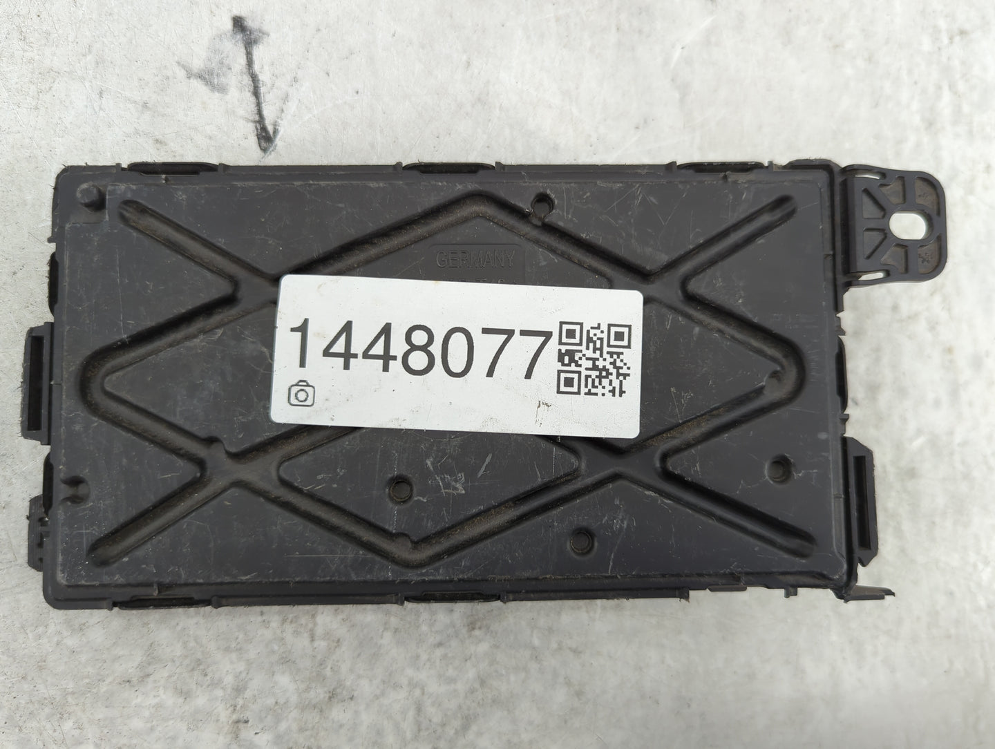 Bmw 328 Body Control Module Bcm Inner Cabin Fuse Box - Oemusedautoparts1.com