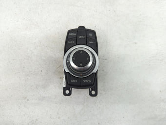 compare product 2012-2016 Bmw 328 Radio AM FM Cd Player Receiver Replacement P/N:65829267955-01 90120-921/0000 Fits OEM Used Auto Parts