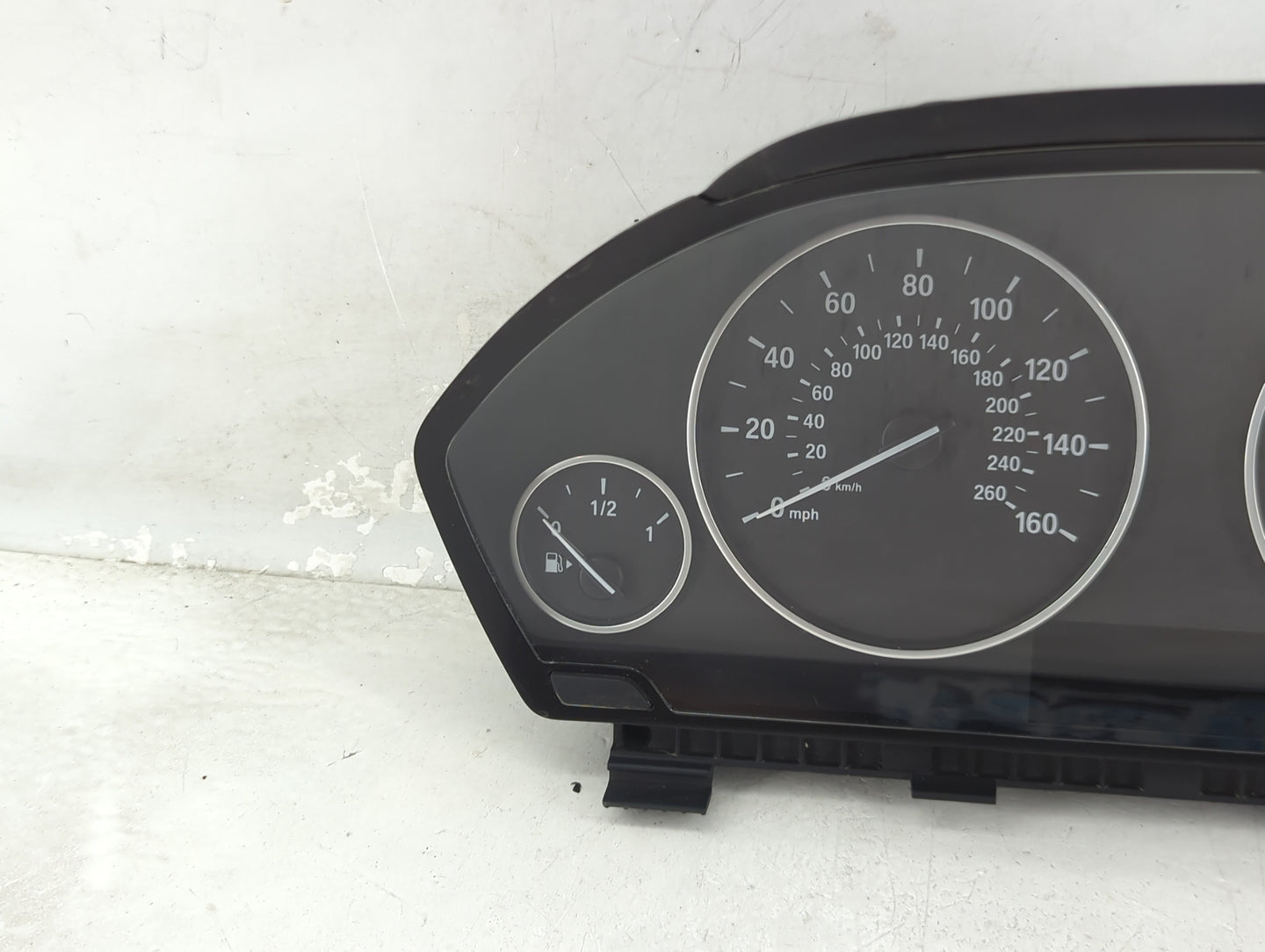 2012-2016 Bmw 328 Instrument Cluster Speedometer Gauges P/N:9232894 9293933-01 Miles:46K Fits OEM Used Auto Parts - Oemuseda
