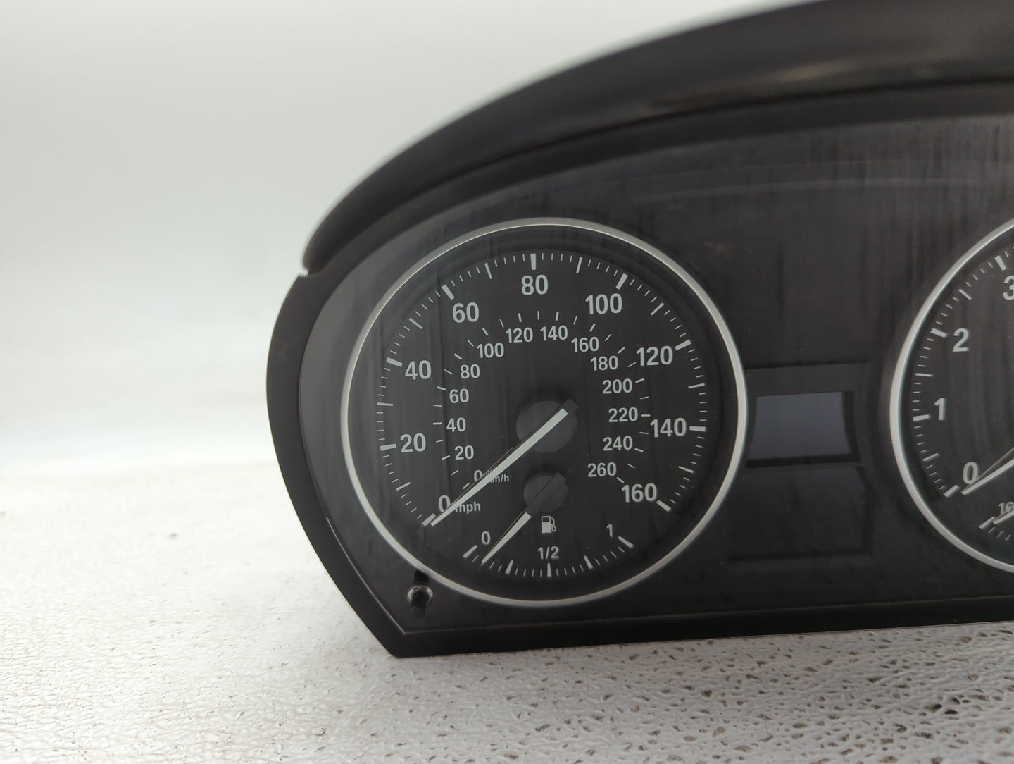 2011-2013 Bmw 328 Instrument Cluster Speedometer Gauges P/N:9283839-01 A2C82644100, 14369510 Miles:39K Fits Fits 2011 2012 2