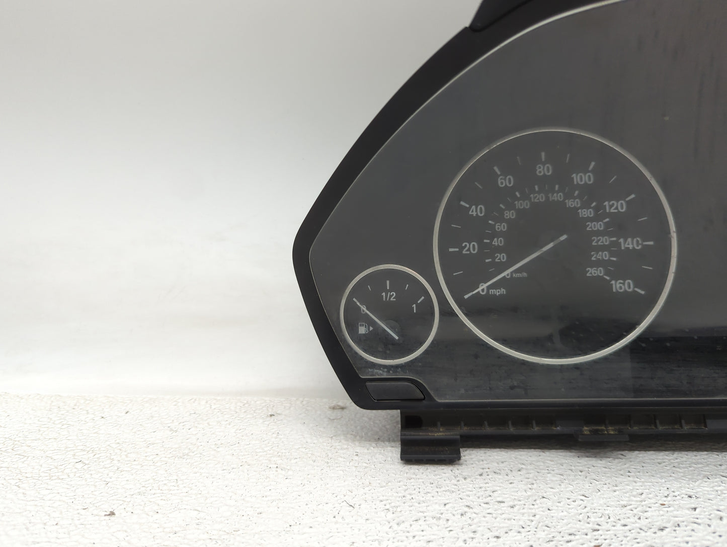 2012-2016 Bmw 328 Instrument Cluster Speedometer Gauges P/N:9232894 9287505-01 Miles:137K Fits Fits 2012 2013 2014 2015 2016
