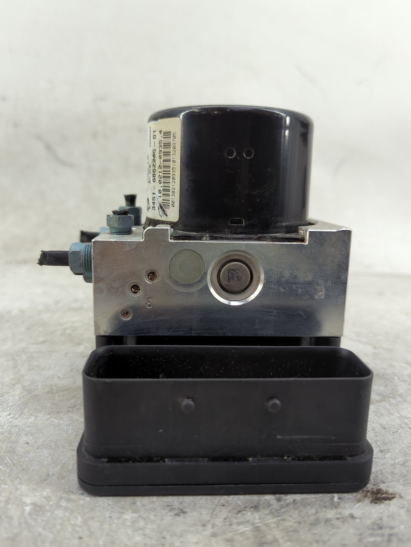 2012-2013 Bmw 328 ABS Pump Control Module Replacement P/N:3451-6862245-01 10.0962-0829.3, 10.0622-3291.1 Fits Fits 2012 2013
