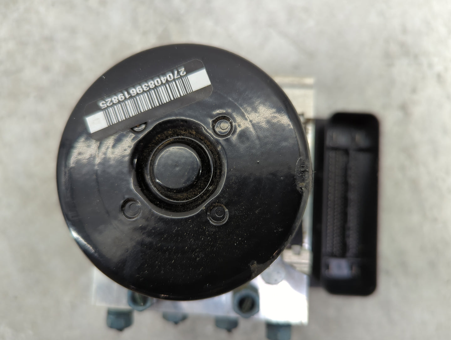 2012-2013 Bmw 328 ABS Pump Control Module Replacement P/N:10.0962-0828.3 10.0622-3207.1, 28.5620-4019.3 Fits Fits 2012 2013 