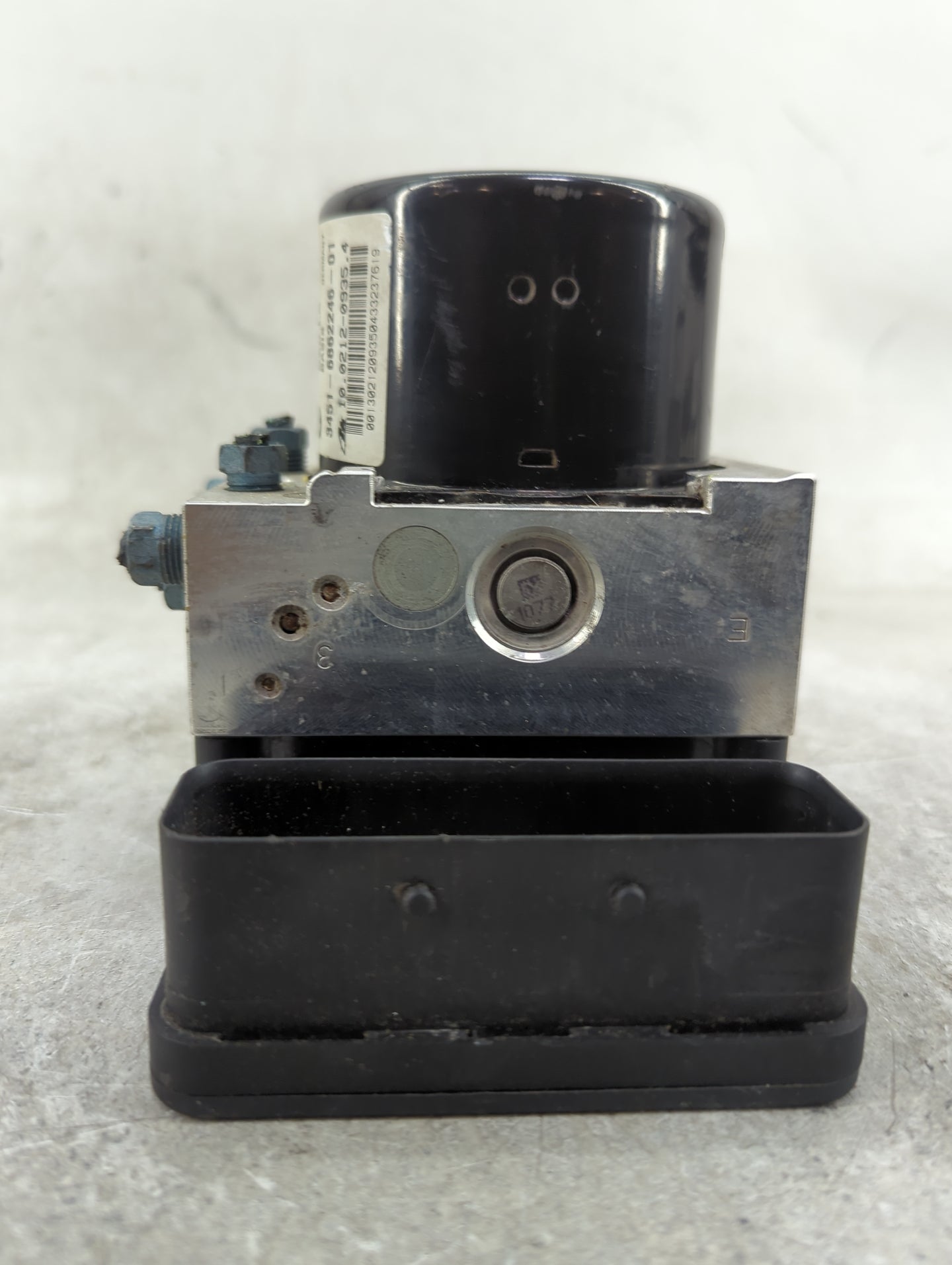 2012-2013 Bmw 328 ABS Pump Control Module Replacement P/N:10.0962-0829.3 10.0622-3291.1, 28.5620-4020.3 Fits Fits 2012 2013 