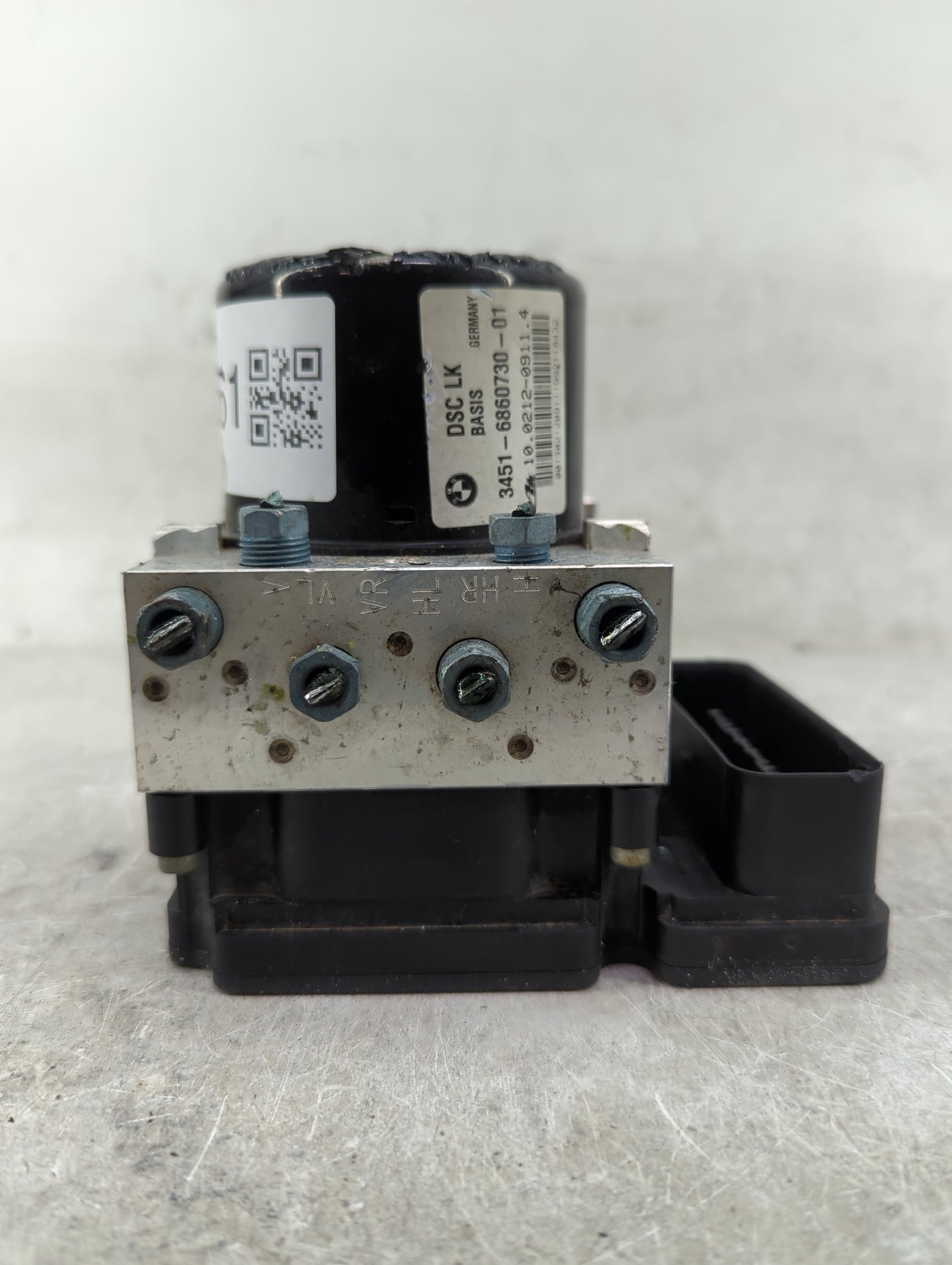 2012-2013 Bmw 328 ABS Pump Control Module Replacement P/N:3451-6860730-01 10.0212-0911.4, 10.0962-0828.3 Fits Fits 2012 2013