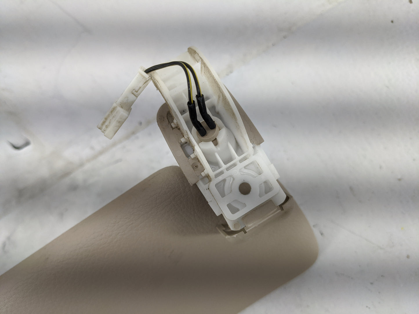 2012-2016 Bmw 328 Sun Visor Shade Replacement Driver Left Mirror Fits Fits 2012 2013 2014 2015 2016 2017 2018 2019 2020 OEM 