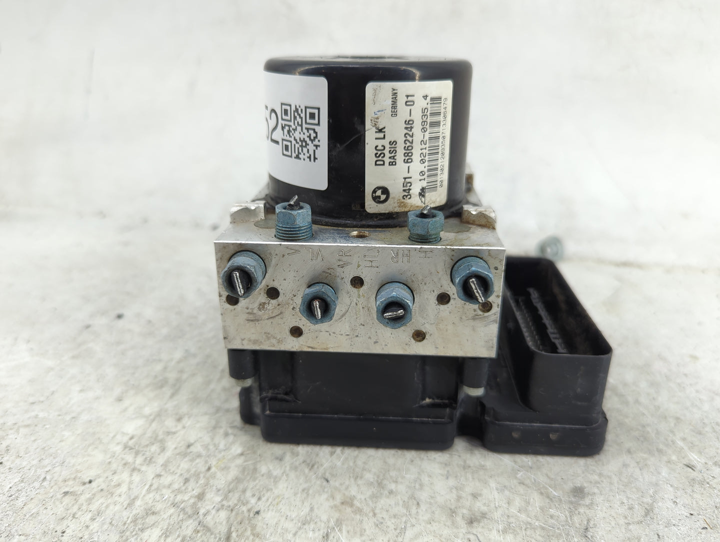 2012-2013 Bmw 328 ABS Pump Control Module Replacement P/N:3451-6862246-01 10.0212-0935.4, 10.0962-0829.3 Fits Fits 2012 2013