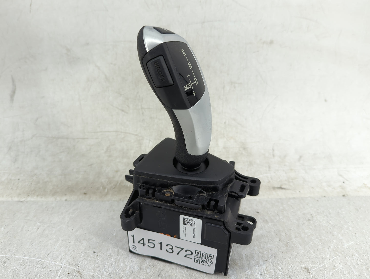 2013 Bmw 328i Floor Console Assembly Shifter - Oemusedautoparts1.com