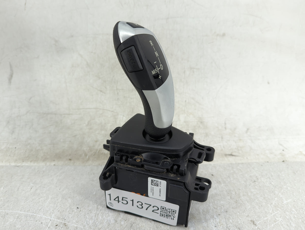 2013 Bmw 328i Floor Console Assembly Shifter 1451372 - Oemusedautoparts1.com