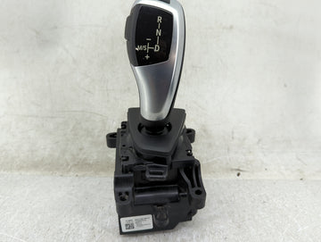 2013 Bmw 328i Floor Console Assembly Shifter - Oemusedautoparts1.com