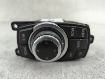 compare product 2013 Bmw 328i Radio AM FM Cd Player Receiver Replacement P/N:B0827527 0008116784 Fits OEM Used Auto Parts