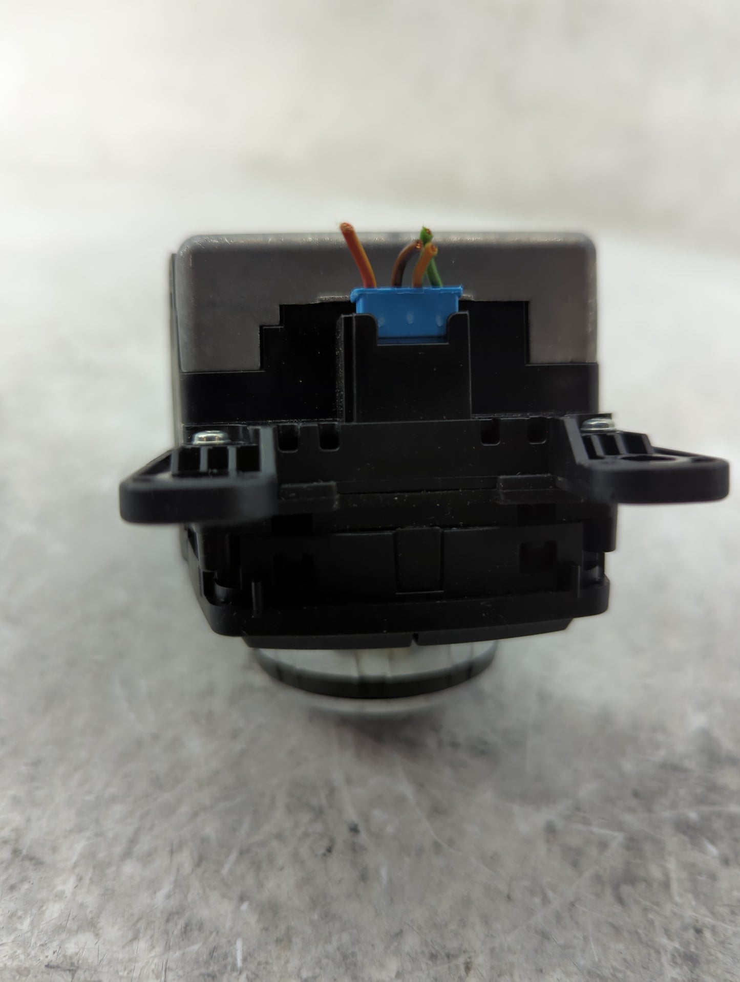 2013 Bmw 328i Radio AM FM Cd Player Receiver Replacement P/N:B0827527 0008116784 Fits OEM Used Auto Parts - Oemusedautoparts