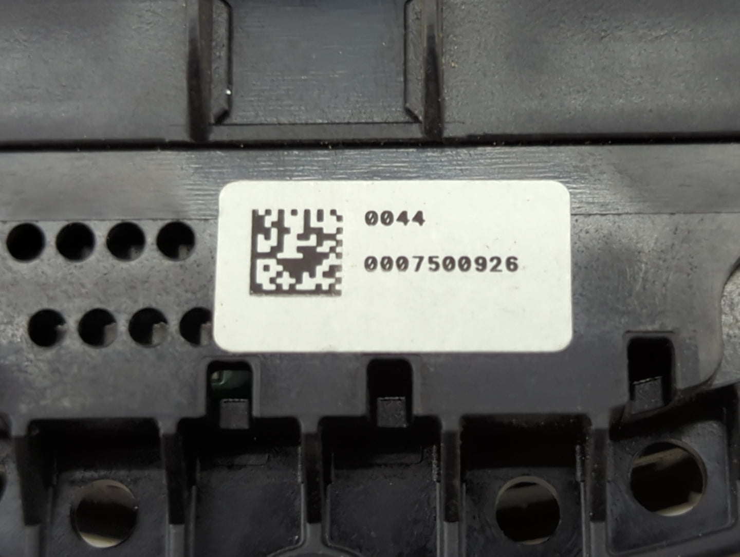 2013 Bmw 328i Radio AM FM Cd Player Receiver Replacement P/N:0007500926 Fits OEM Used Auto Parts - Oemusedautoparts1.com