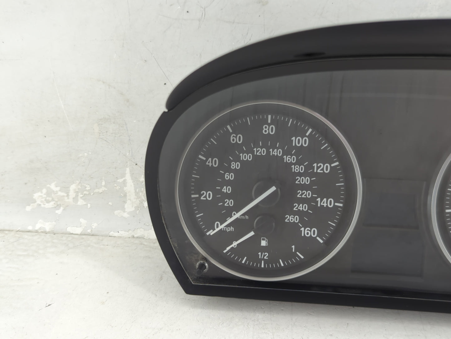 2011-2013 Bmw 328i Instrument Cluster Speedometer Gauges P/N:9283839-01 14369510, A2C92644100 Miles:61K Fits Fits 2011 2012 